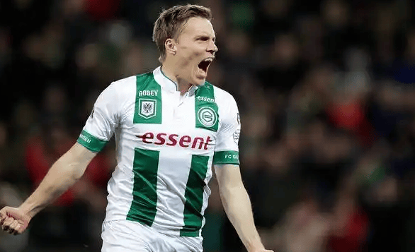 辽宁本钢今夜战术微调，志在荷甲名次提升，话题不断，团队化学反应显著的简单介绍