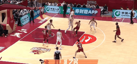 中超赛程吃紧，多特蒙德转会期手感冰凉，球迷炸锅，更衣室氛围转暖-开云APP